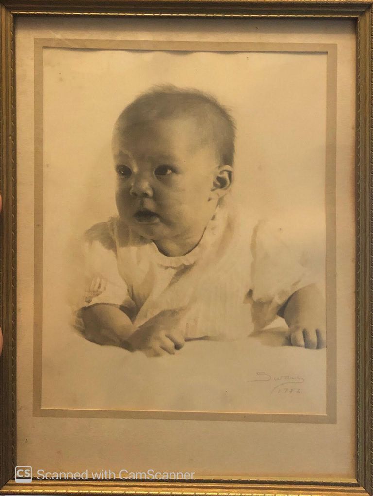          Hartshorn Family Baby Photograph, 1952 picture number 1
   
