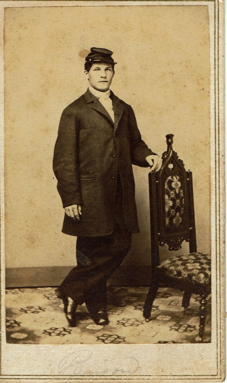          Brison: Carte de Visite of William or James Brison picture number 1
   