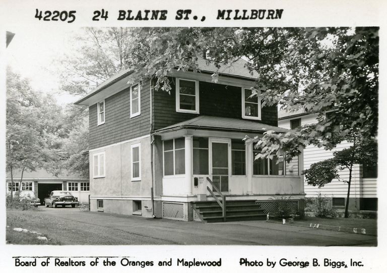          24 Blaine Street, Millburn picture number 1
   