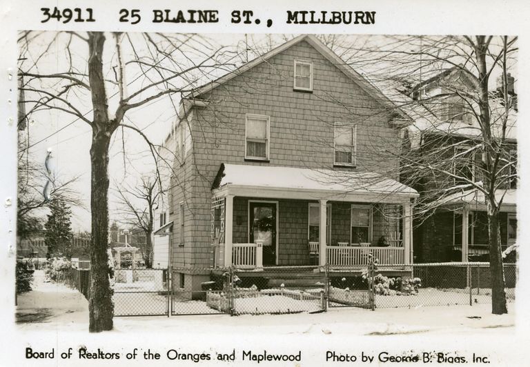          25 Blaine Street, Millburn picture number 1
   