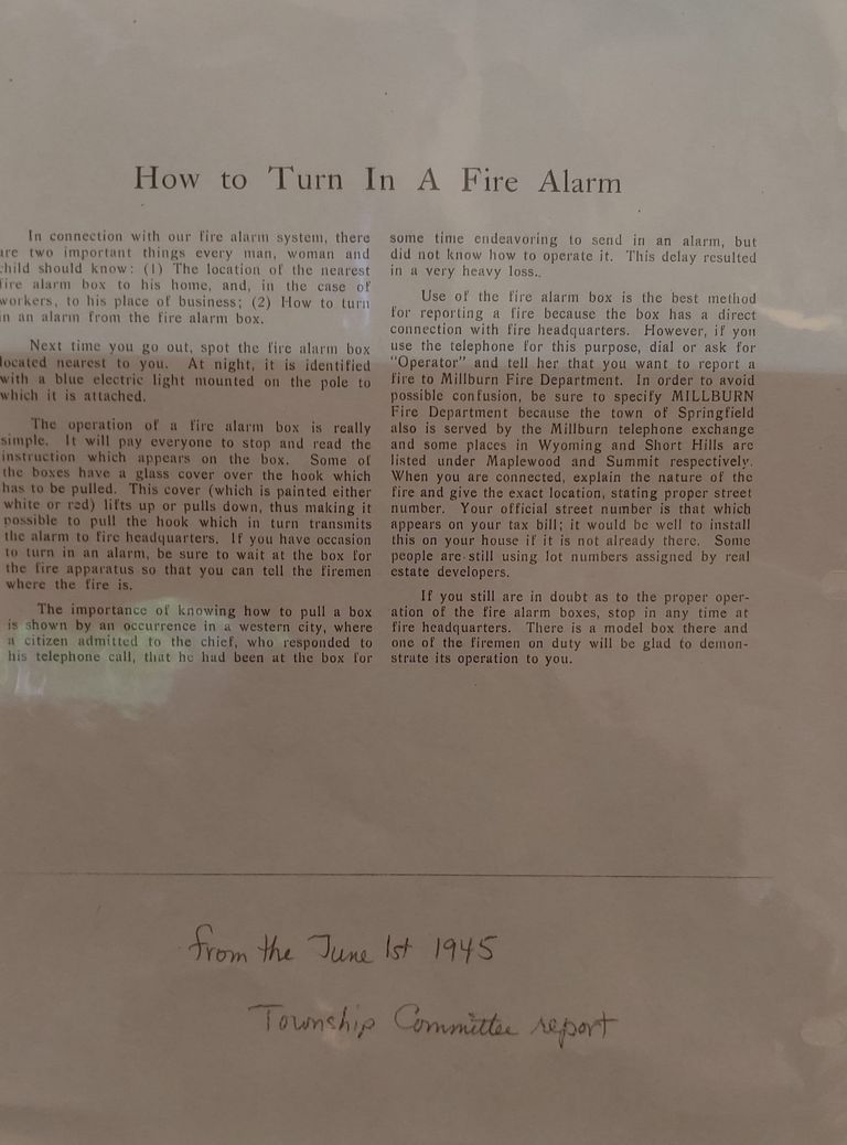          Fire Department: How to Turn In A Fire Alarm, 1945 picture number 1
   