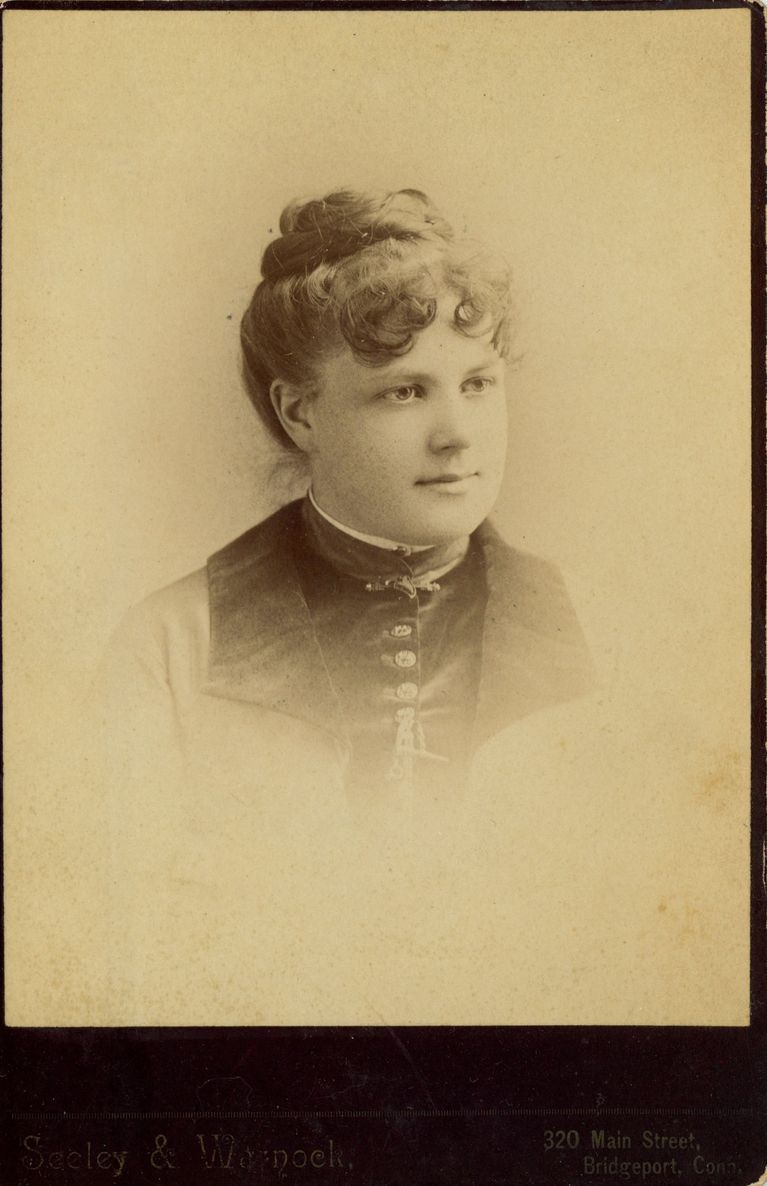          Bosworth: Unidentified Woman, c. 1880s-90s picture number 1
   