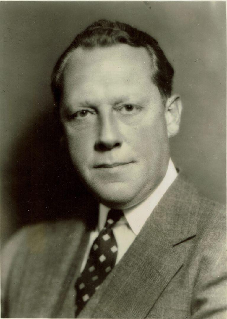          Badenhausen: Carl W. Badenhausen, 1939 picture number 1
   