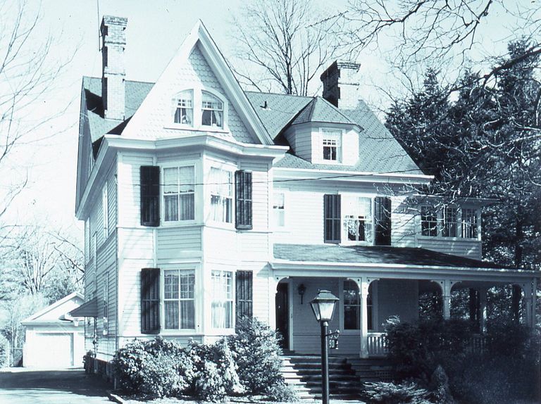          Christ Church: Christ Church Rectory, 90 Forest Drive picture number 1
   