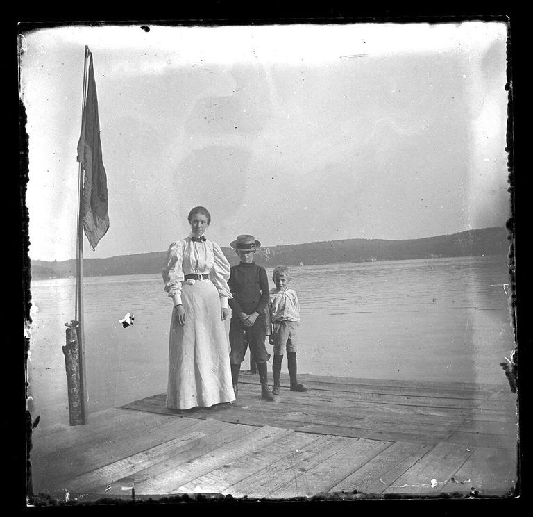          Blood: Family on a Dock by Lake Hopatcong picture number 1
   