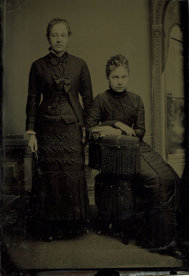          Brison: Emilie and Mary Elizabeth Benson, c. 1879 picture number 1
   
