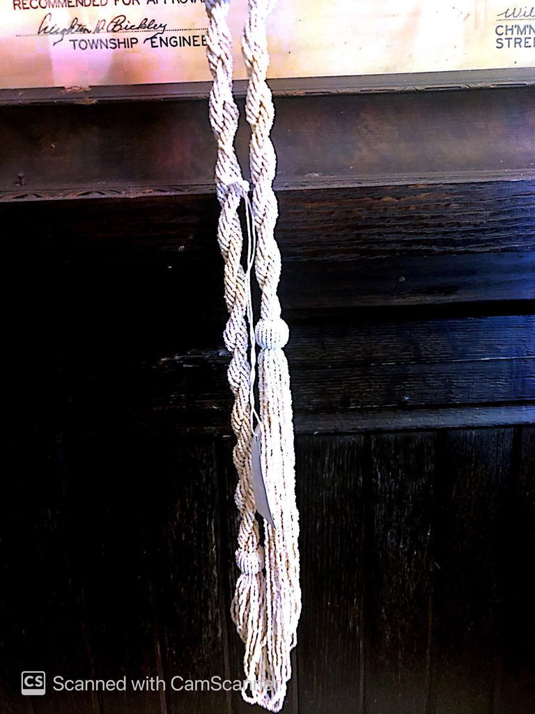          Hartshorn Family Long Beaded Necklace picture number 1
   