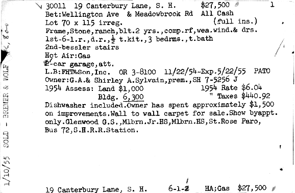          19 CANTERBURY LANE picture number 1
   