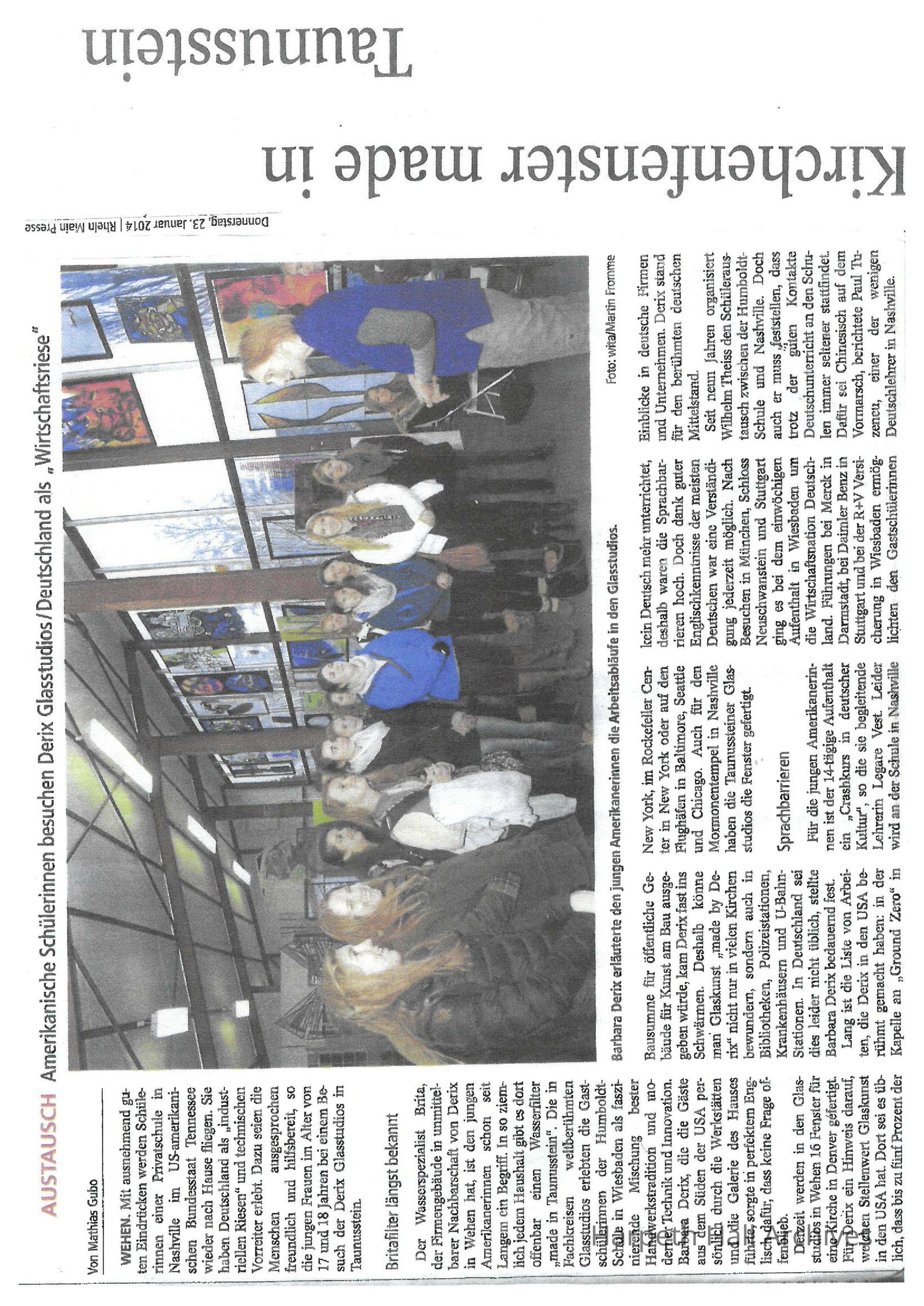 Rhein Main Presse article: One full-color photograph with group of Harpeth Hall students in Germany