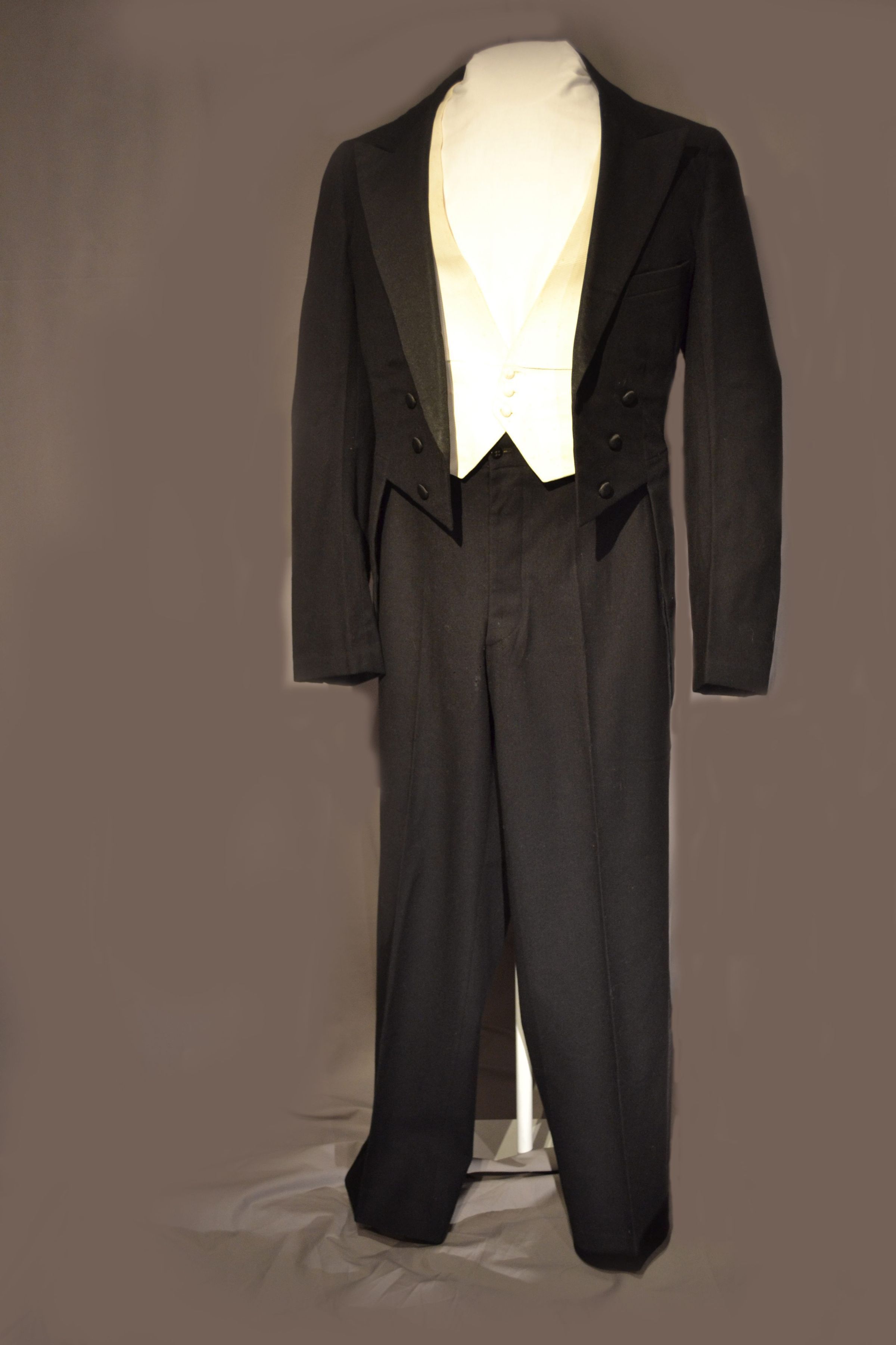 Tailcoat suit