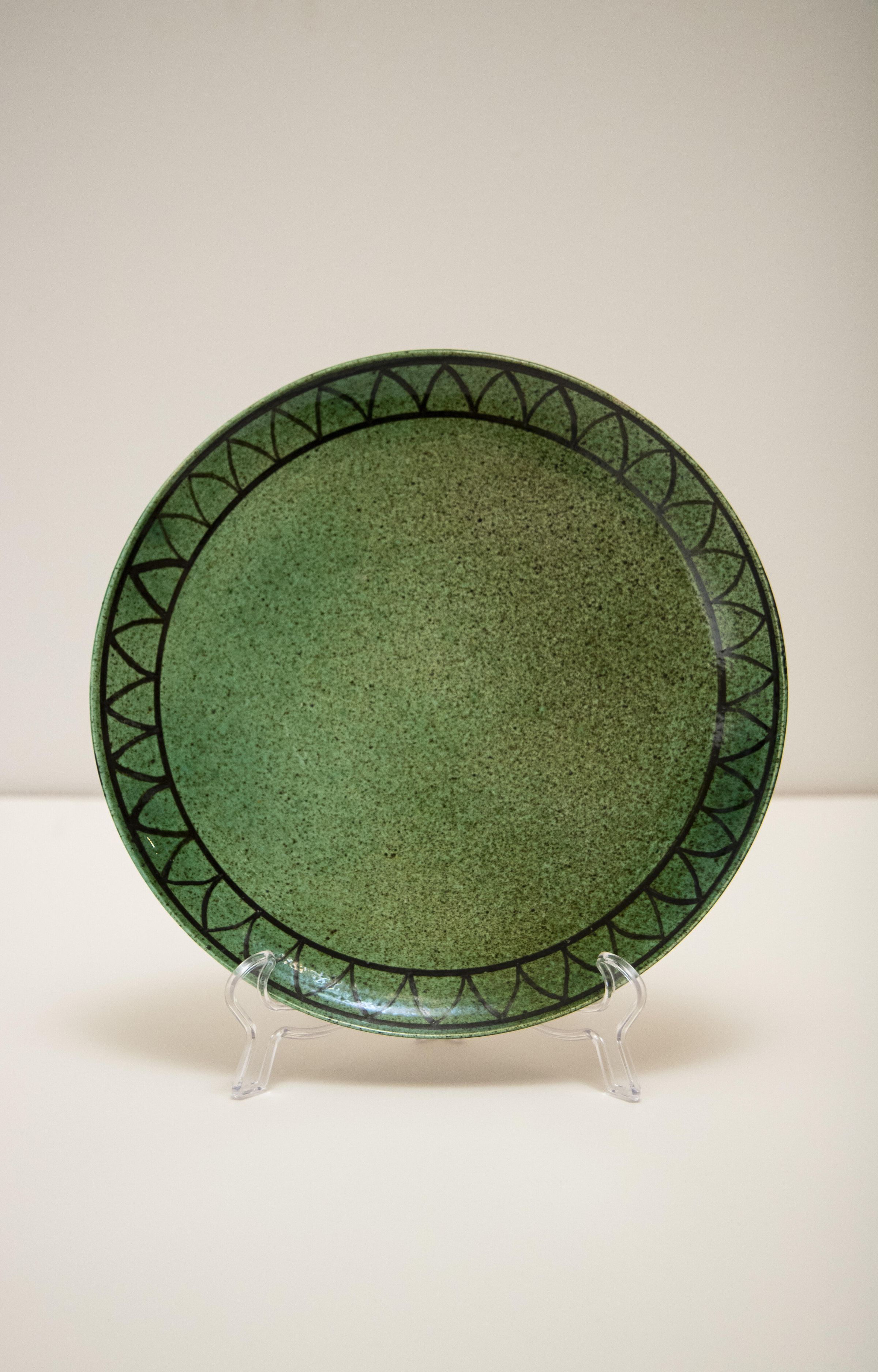 Untitled (Green Plate 2) picture number 1