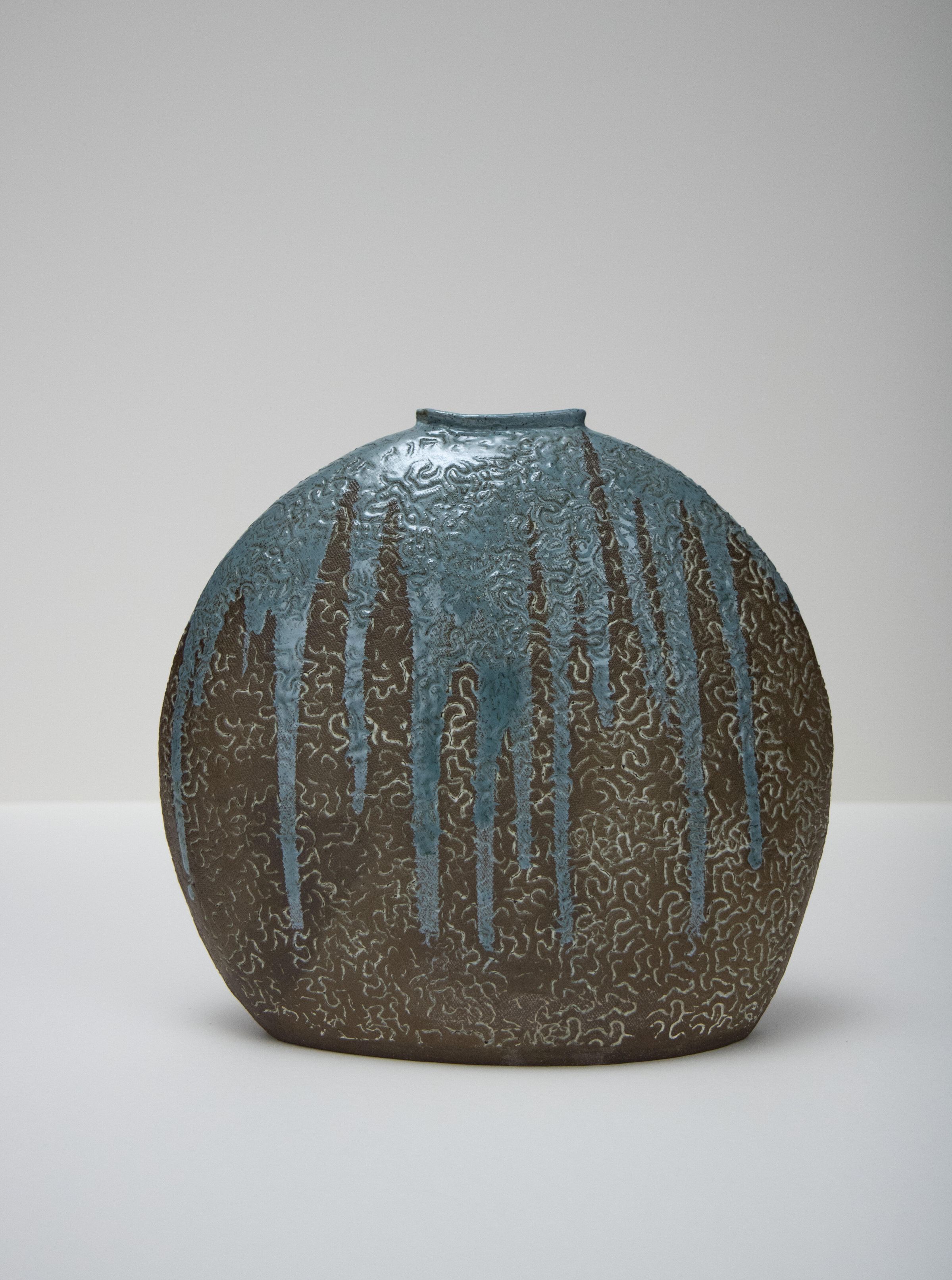 Untitled (Coral Vase) picture number 1