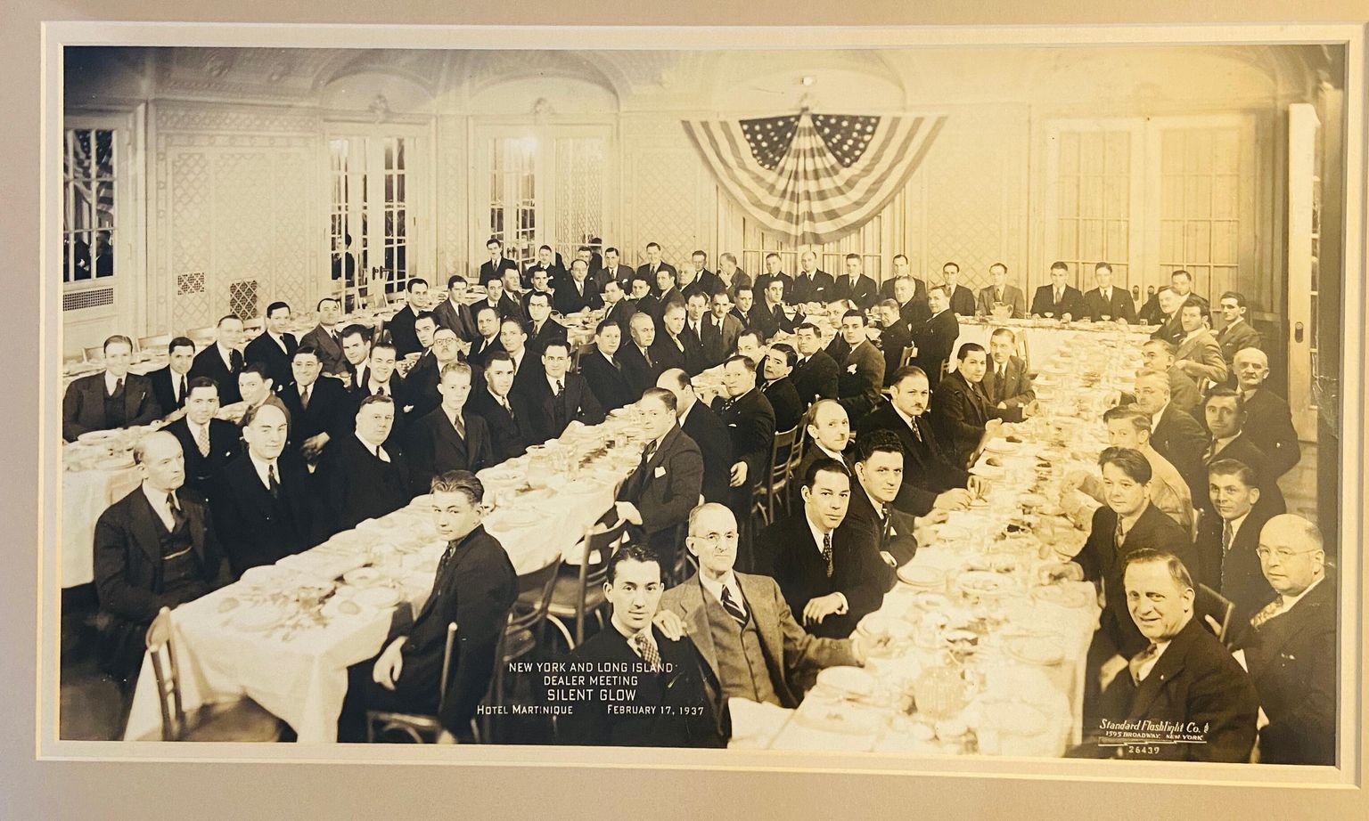 Restaurants & Banquets