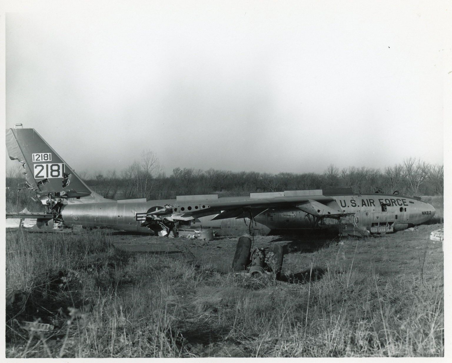Boeing B-47 Stratojet at Douglas Tulsa Plant - 34 Photos
