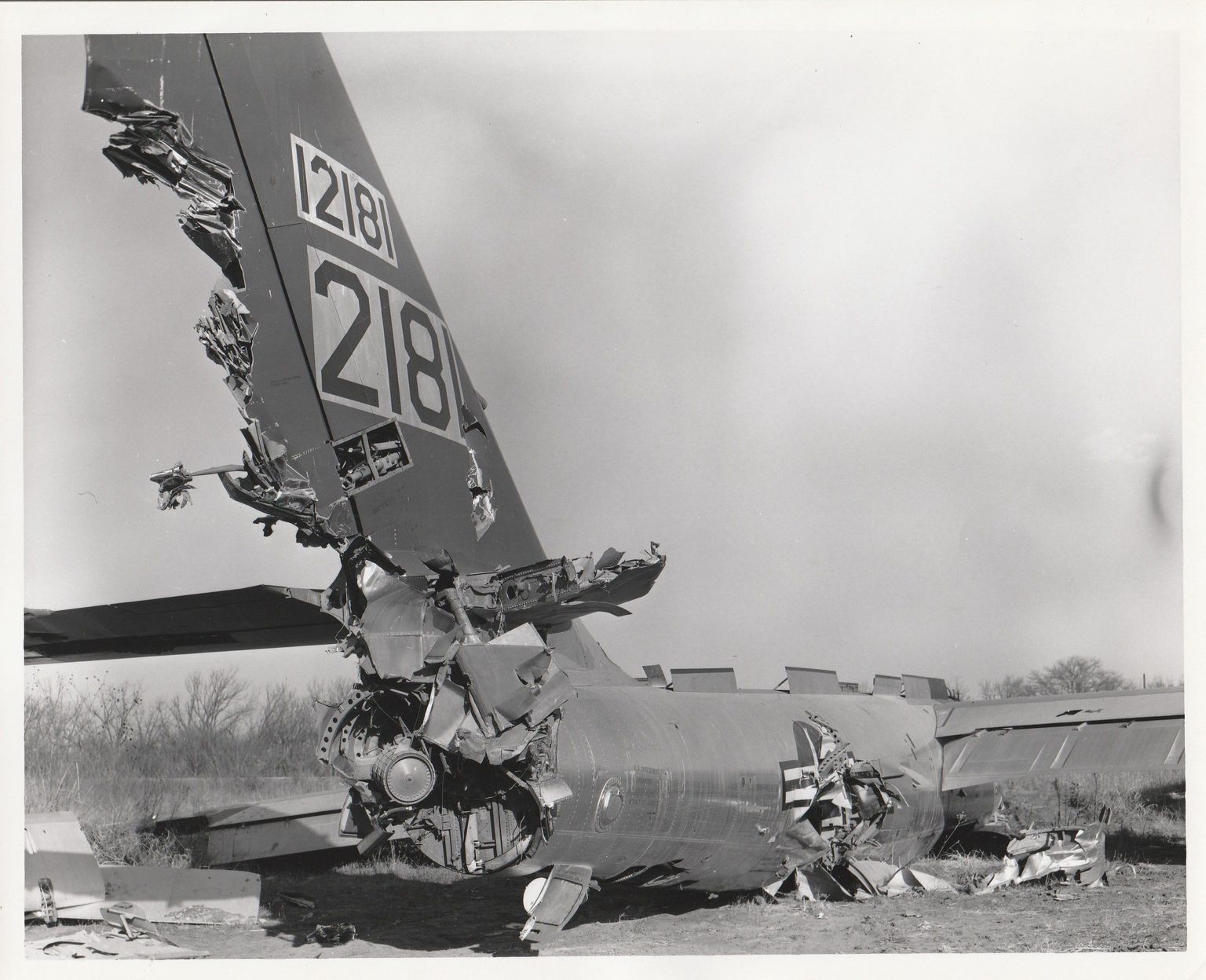 Douglas C-132 Prototype - 107 Photos