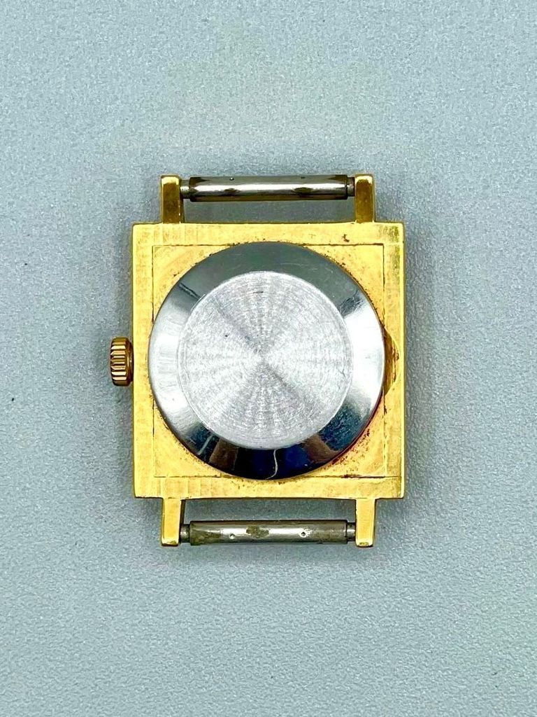 "Chaika" wristwatch (head) – gold-plated, 17 jewels - Image 2