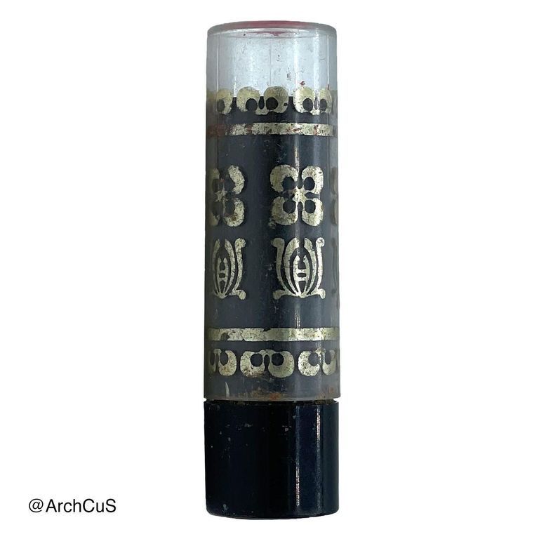"Fantasía" iridescent lipstick (creyón labial iridiscente Fantasía", shade "Ilusión" (brown) - Image 2