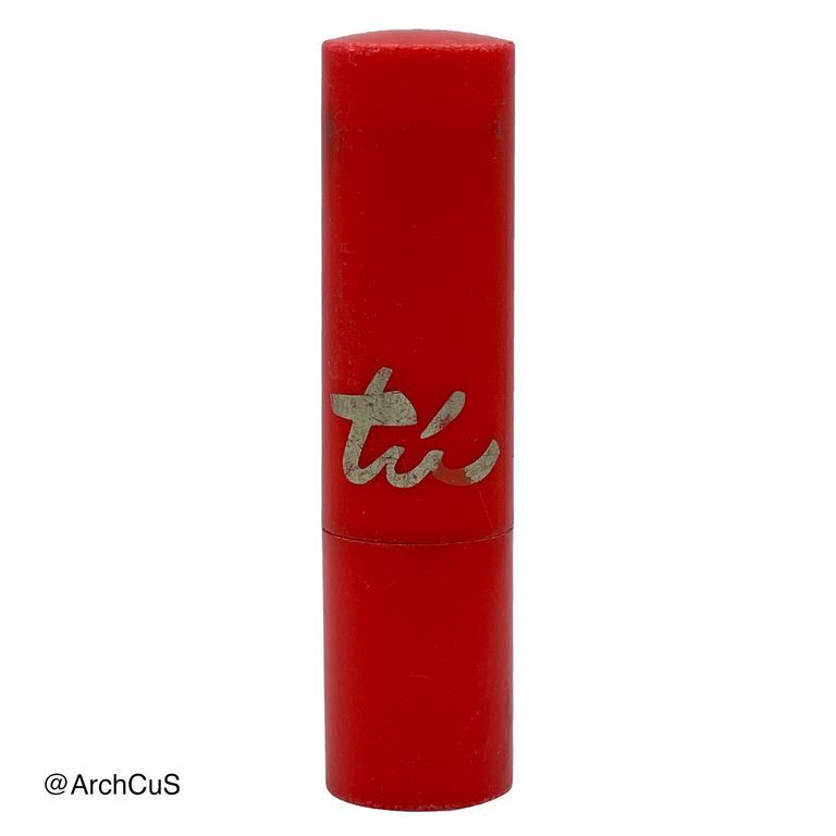 Suchel "tú" lipstick (creyón labial), shade Naranja