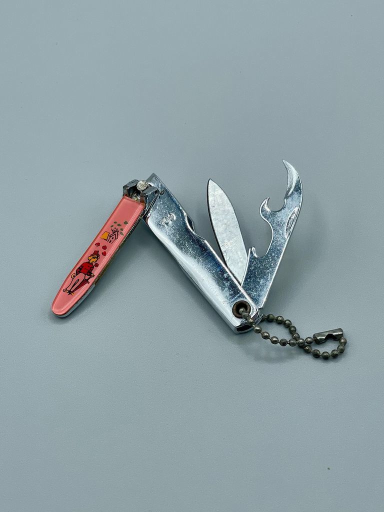 "Bell" Brand Folding Multi-Tool Nail Clipper (Model 709) with Knife Blade and Bottle Opener, - Image 3
