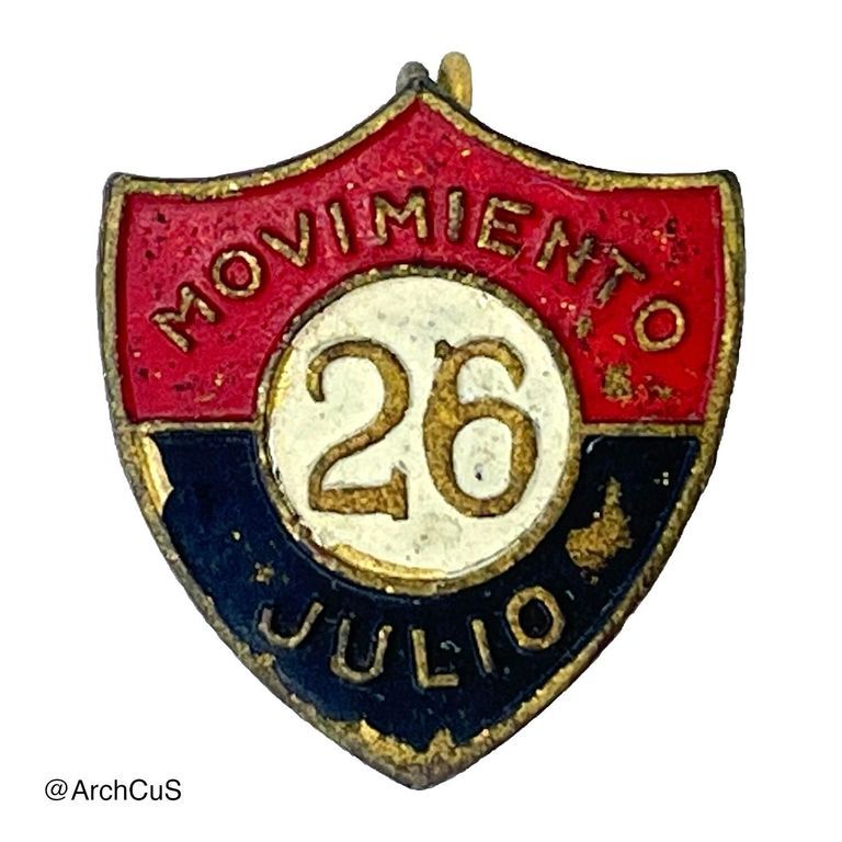 Movimiento 26 de Julio Shield Lapel Pin (M-26-7 insignia)