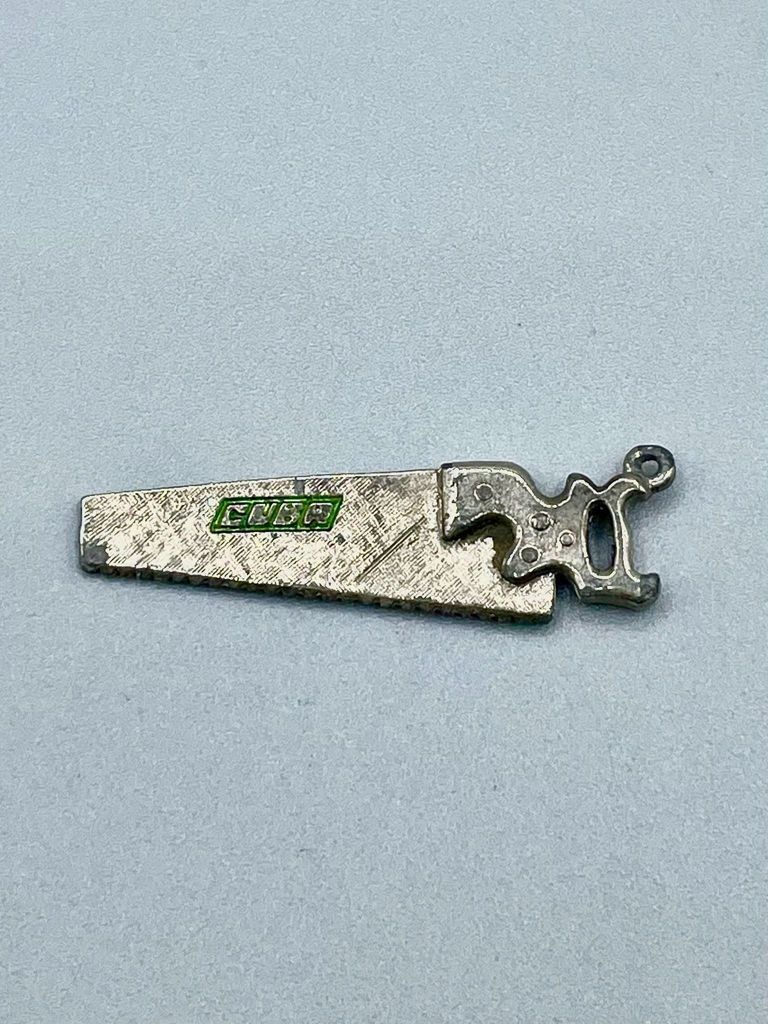 "CUBA" souvenir keychain fob, miniature handsaw