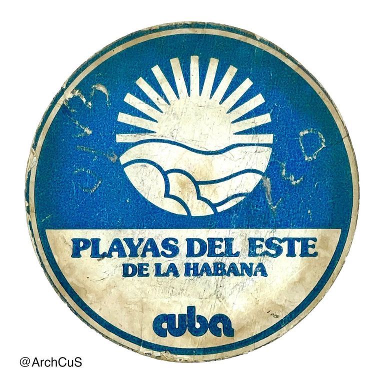 Tourism coaster, "Playas del Este de la Habana" (Cuba), with manuscript farewell note on reverse