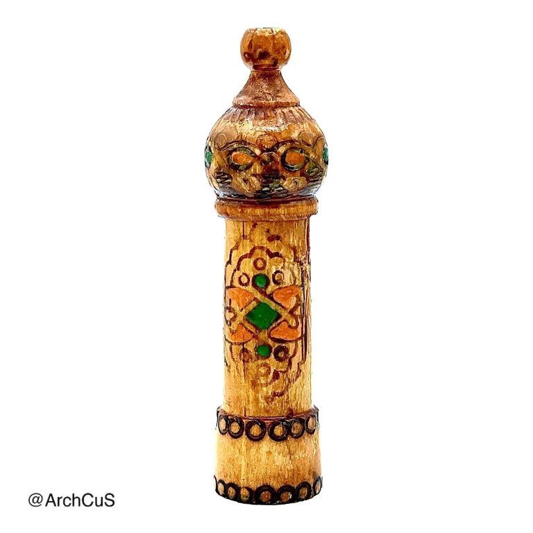 Bulgarian rose-oil souvenir flask - Image 2