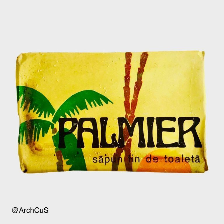 "Palmier" toilet soap, yellow wrapping