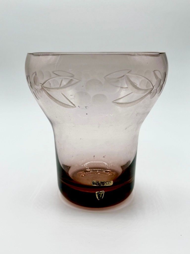 "Kullerkupp" glass vase, smoky rose, designed by Mirjam Maasikas for Tarbeklaas - Image 2