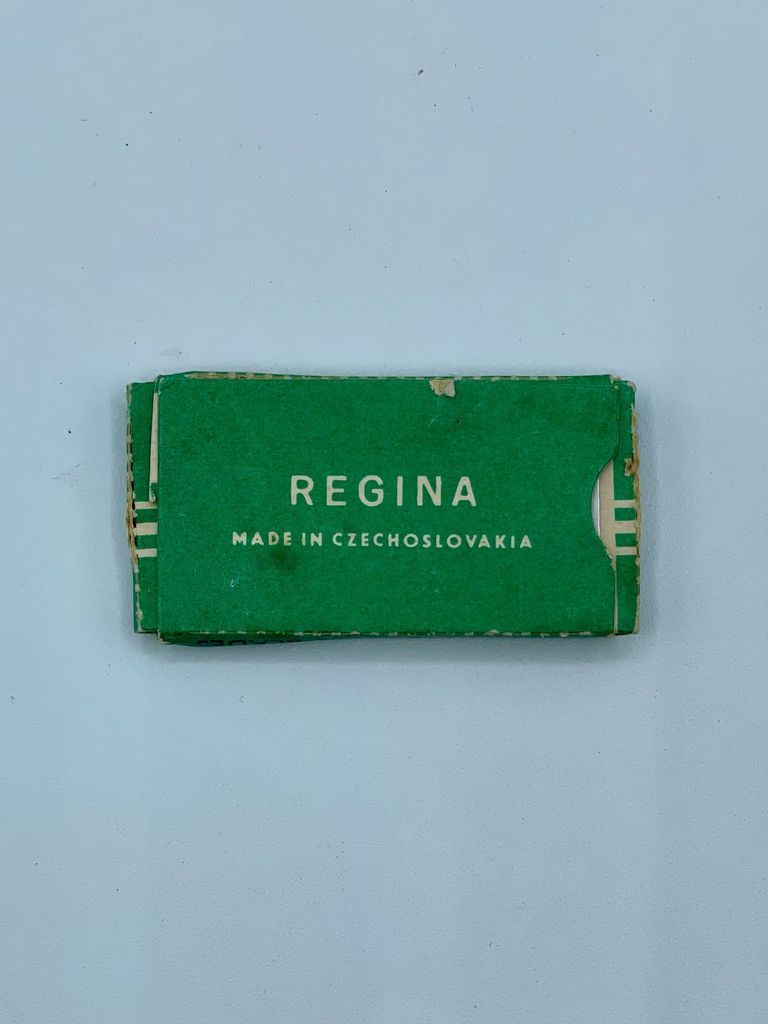 "Regina Green" double-edge razor blades (packet) - Image 2