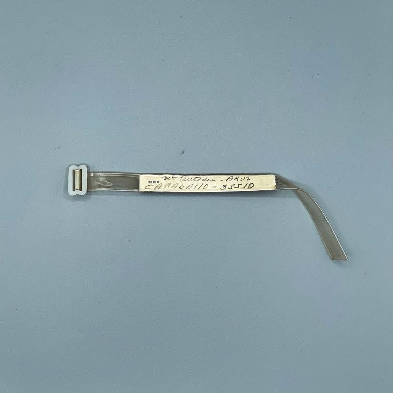 Newborn Identification Bracelet (Manilla de Identificación de Recién Nacido) - Image 2