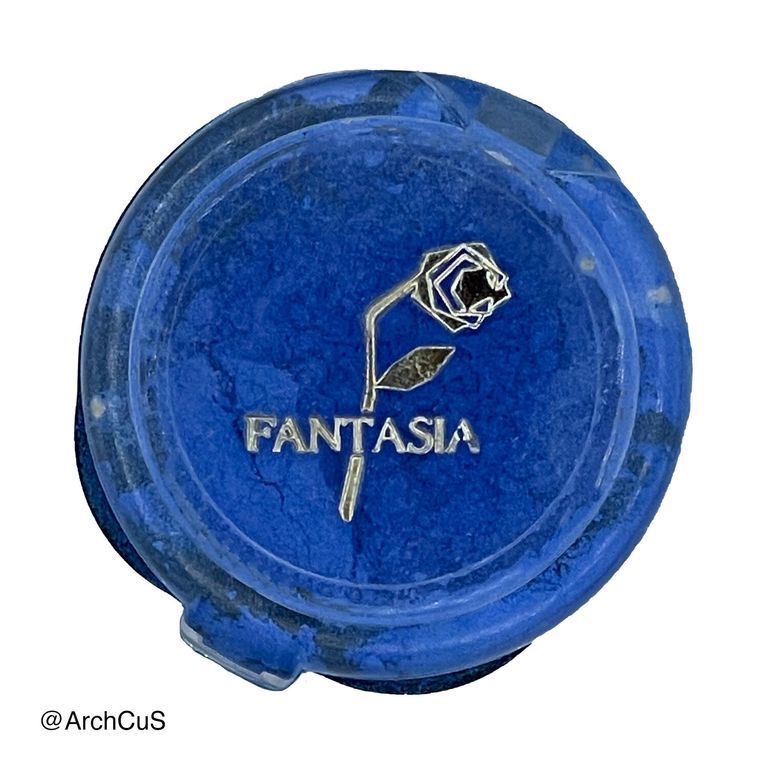 "Fantasía" iridescent eye shadow (sombra en polvo iridiscente), shade "Azul" (blue) - Image 3