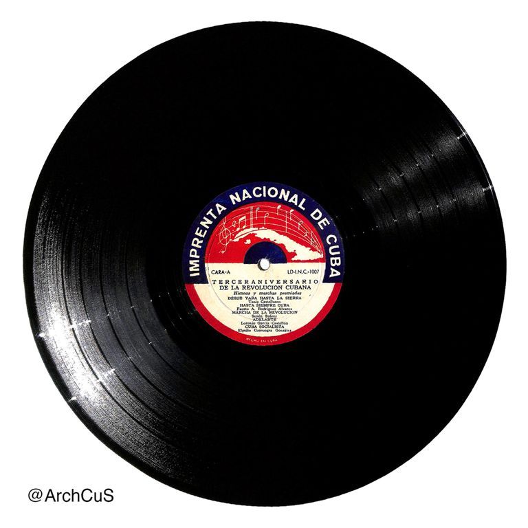 LP record album — III Aniversario de la Revolución Cubana: Himnos y Marchas (Imprenta Nacional de Cuba, INC-1007), jacket and disc - Image 3