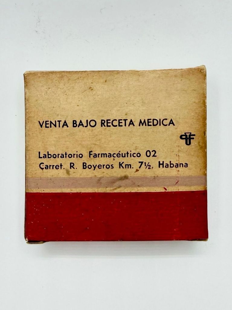 Vitamina B12-100 (cyanocobalamin) intramuscular injection — paperboard box with one surviving ampoule - Image 2