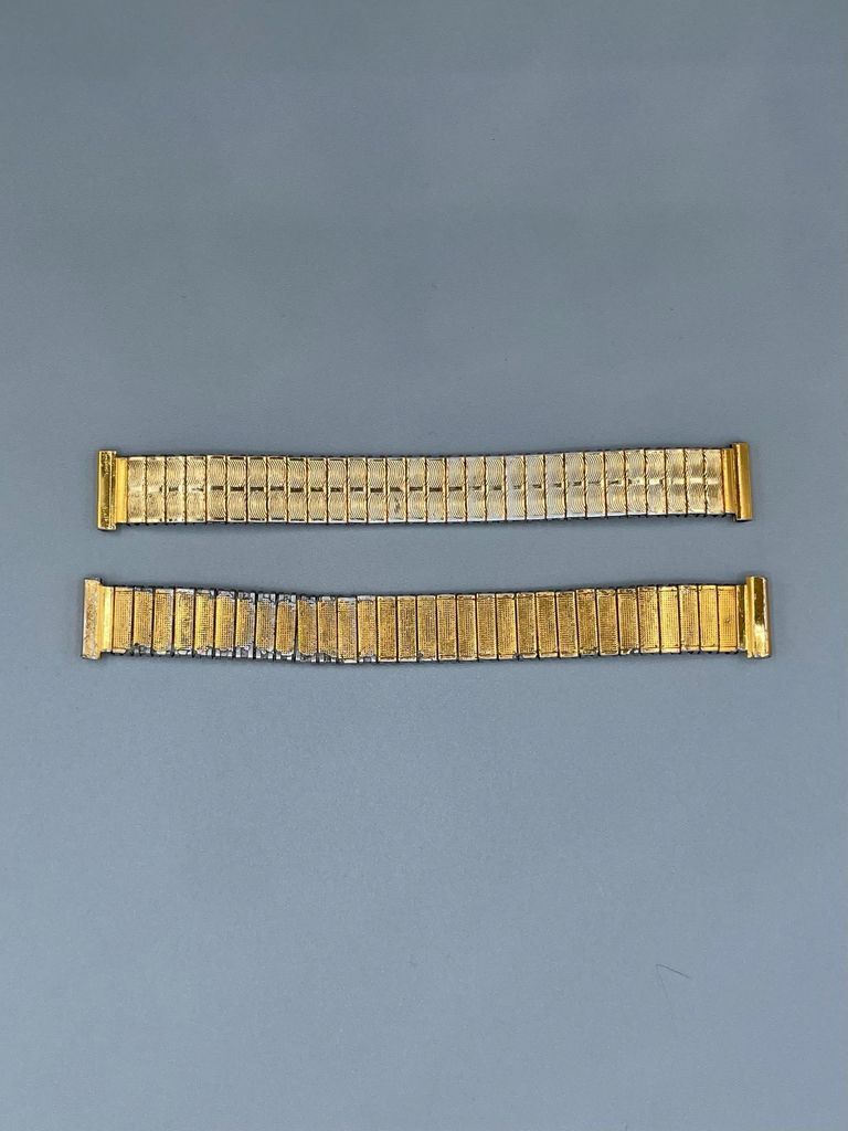 Expansion watch bracelet, gold-tone