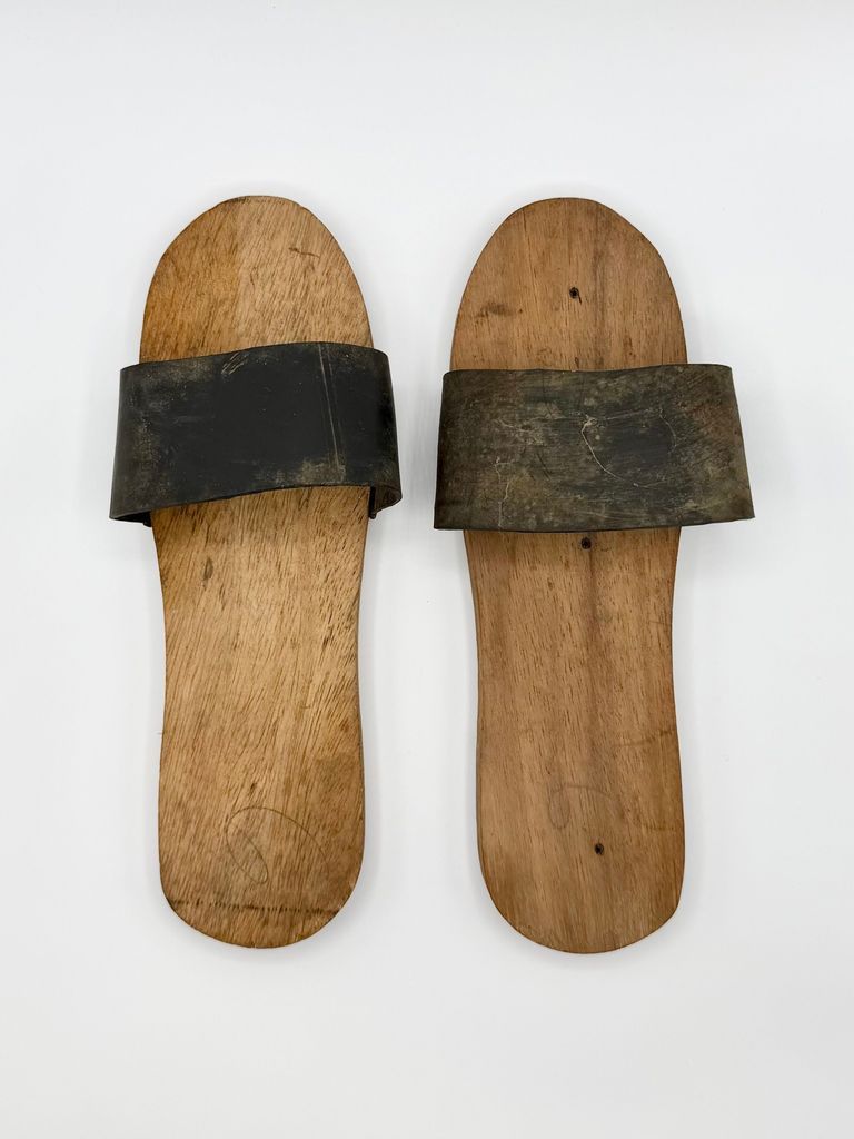 Pair of Wooden Cuban House Slippers (Chancletas de Palo) with Tire-Rubber Strap