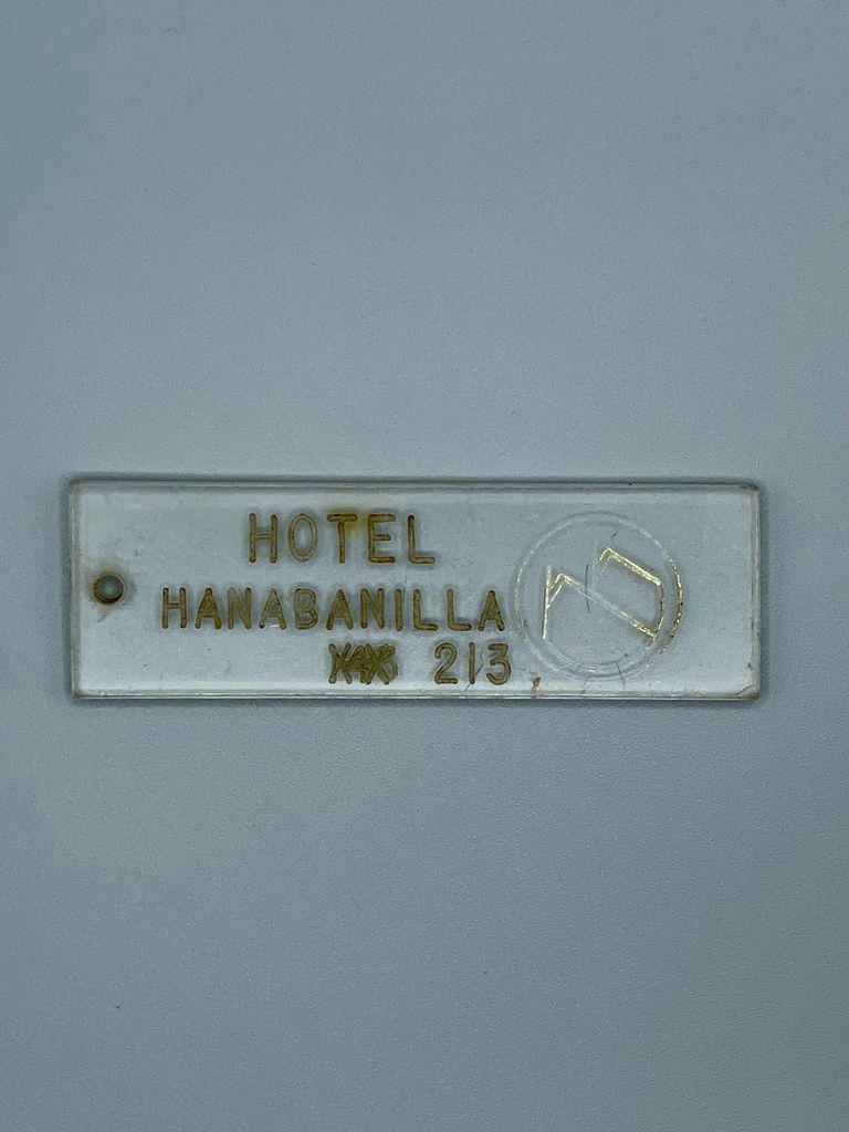 Hotel room-key fob, Hotel Hanabanilla, room 213 - Image 2