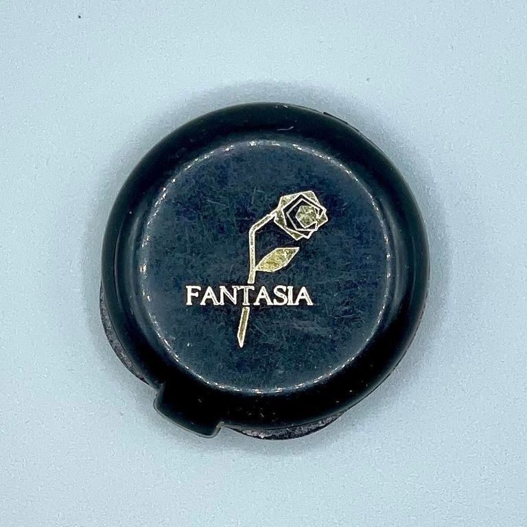 "Fantasía" iridescent blush compact (colorete), shade "Rosa Indio"