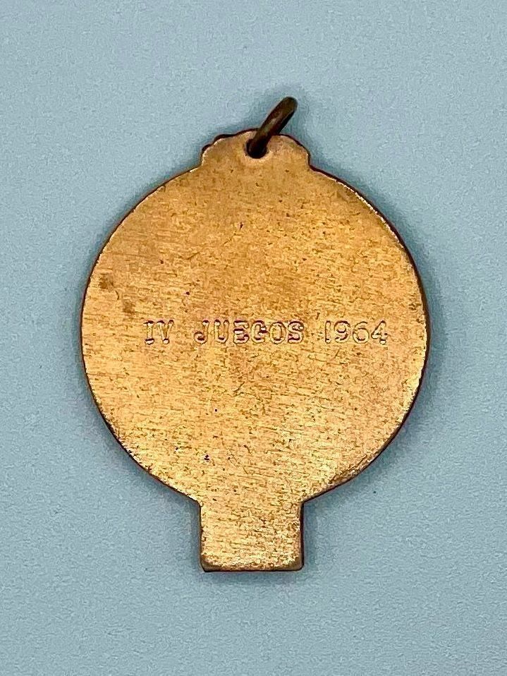 University sports medal — Universidad Central de Las Villas, IV Juegos (1964) - Image 2