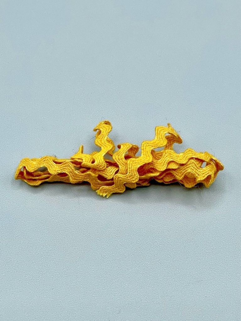 Rick-rack braid trim, golden-yellow