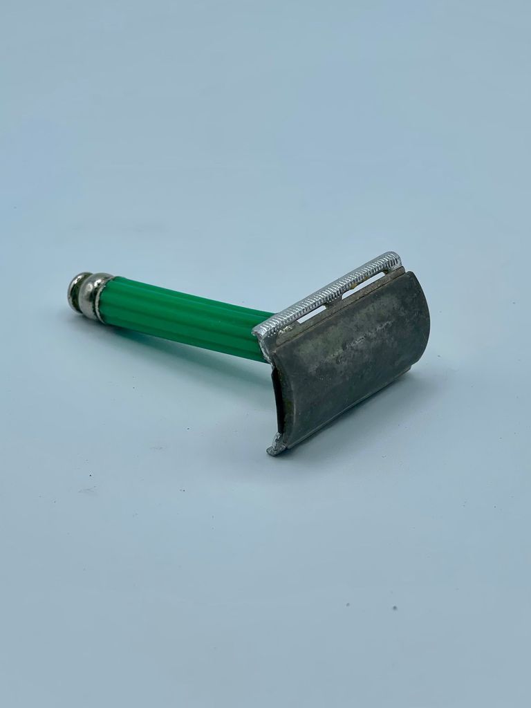 Flying Eagle Double-Edge Safety Razor - Image 2