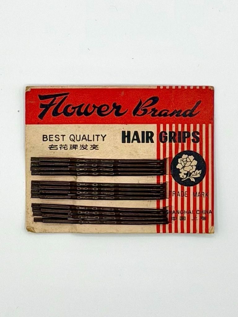 "Flower Brand" hair grips (bobby pins) on original card