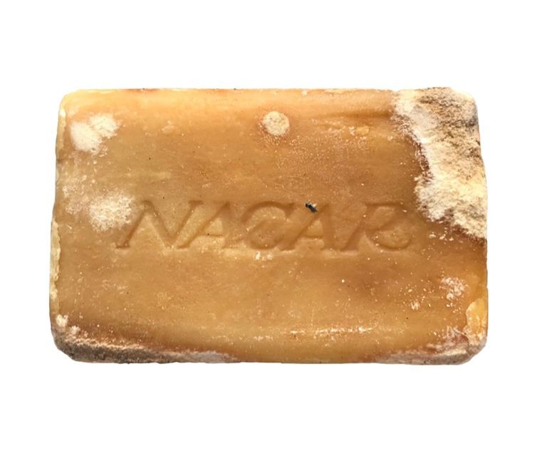 Bar of "Nácar" bath soap (tan/amber)