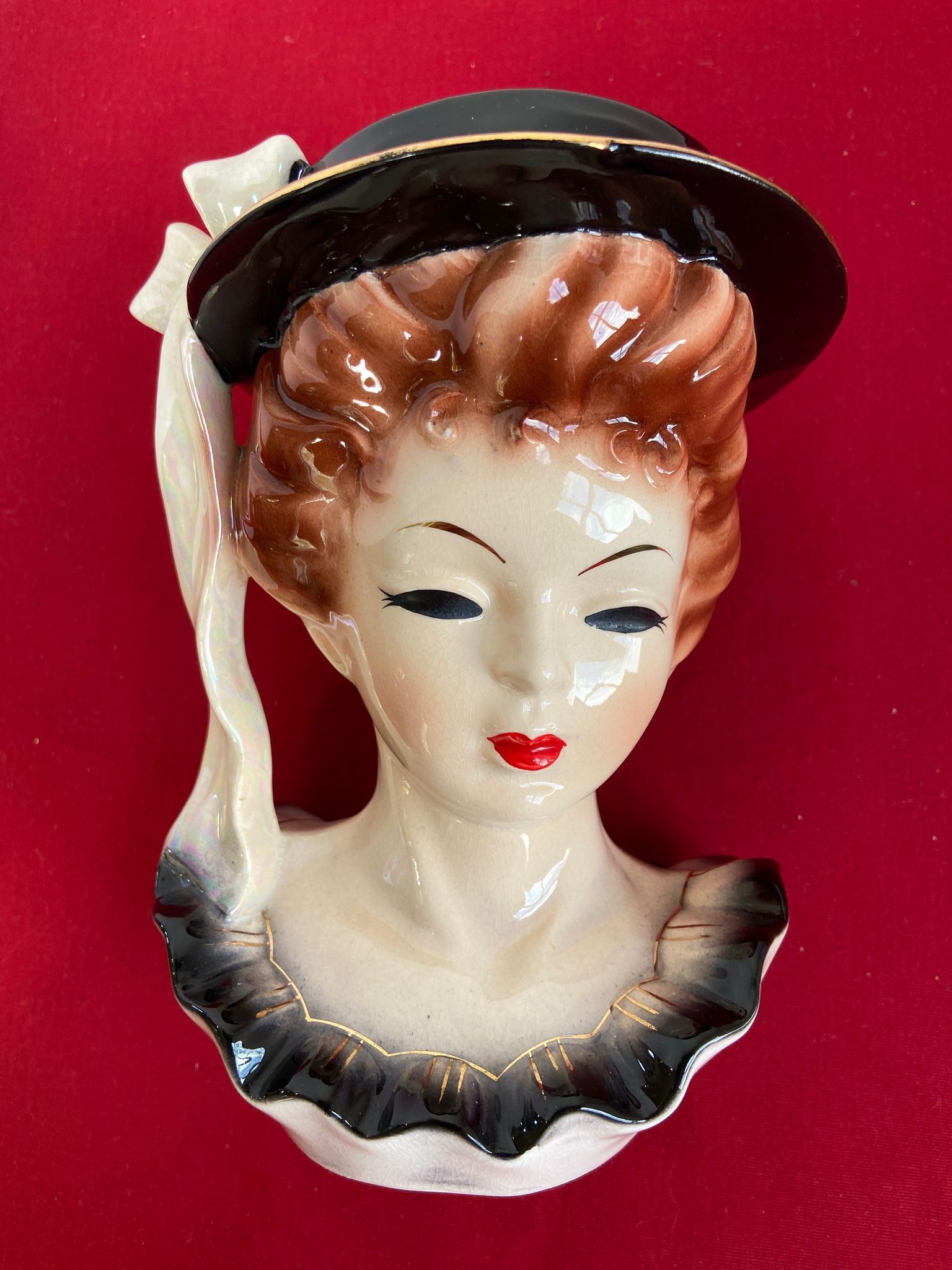 Ceramic decorative pieces