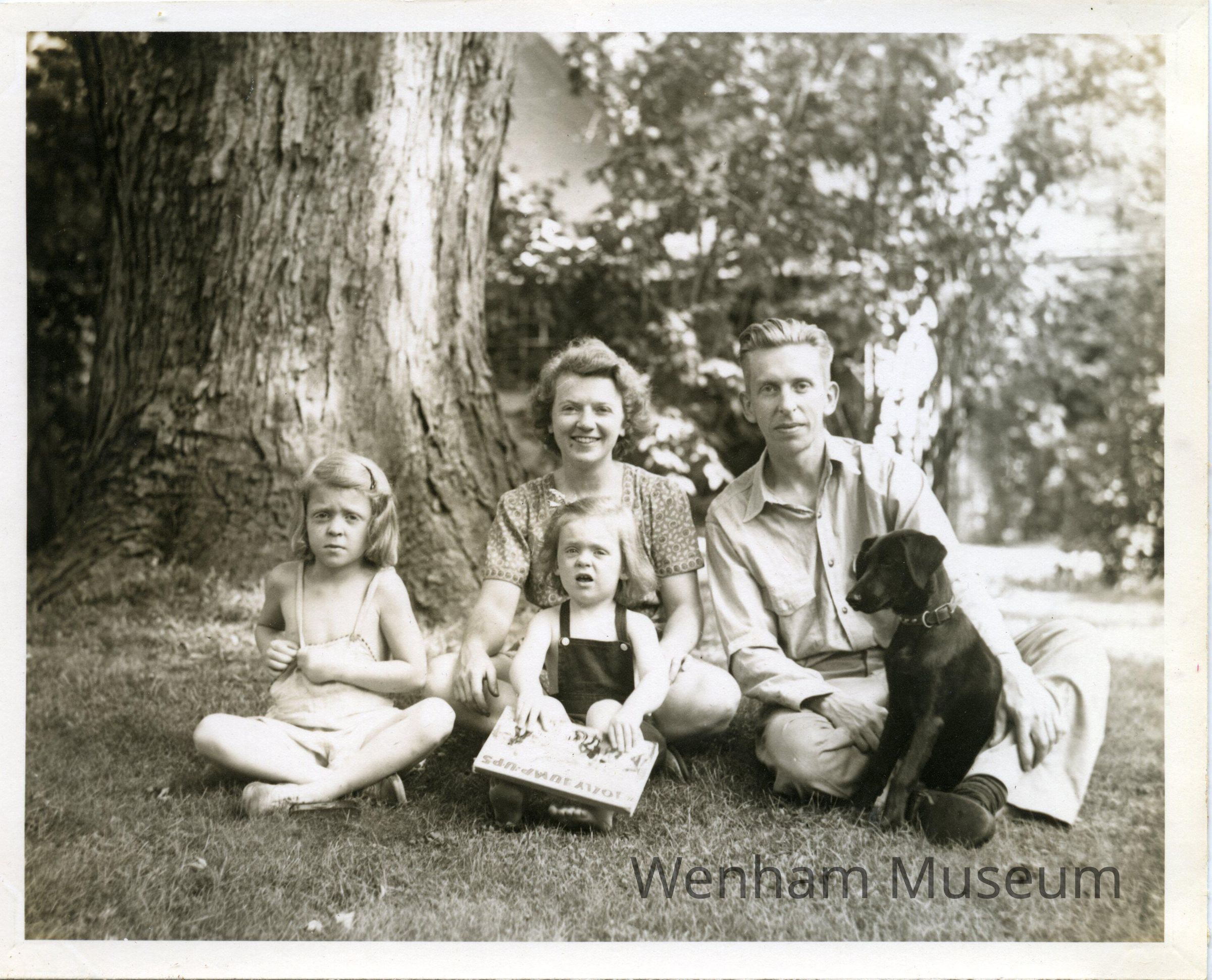          Album, Photograph picture number 1
   