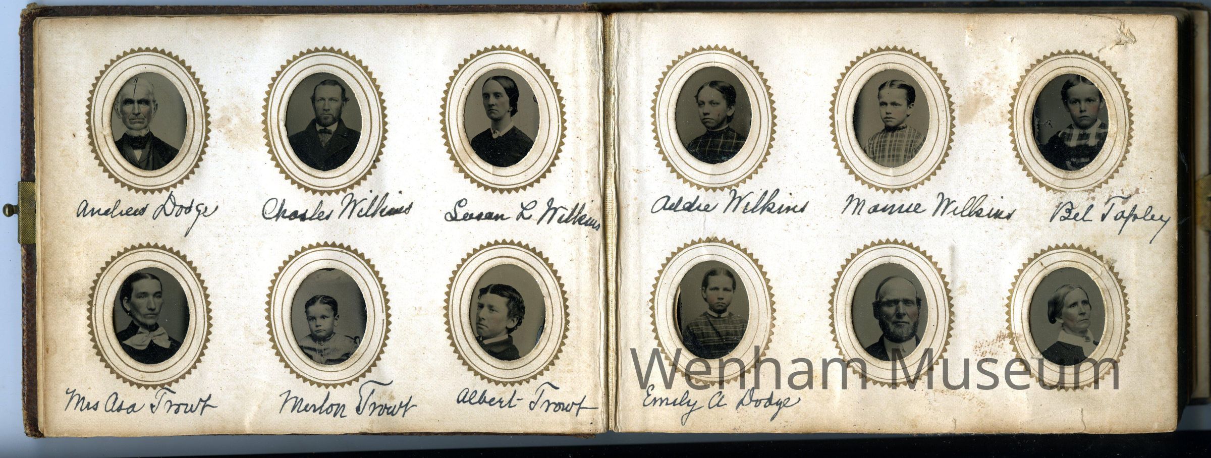          Album, photograph picture number 1
   