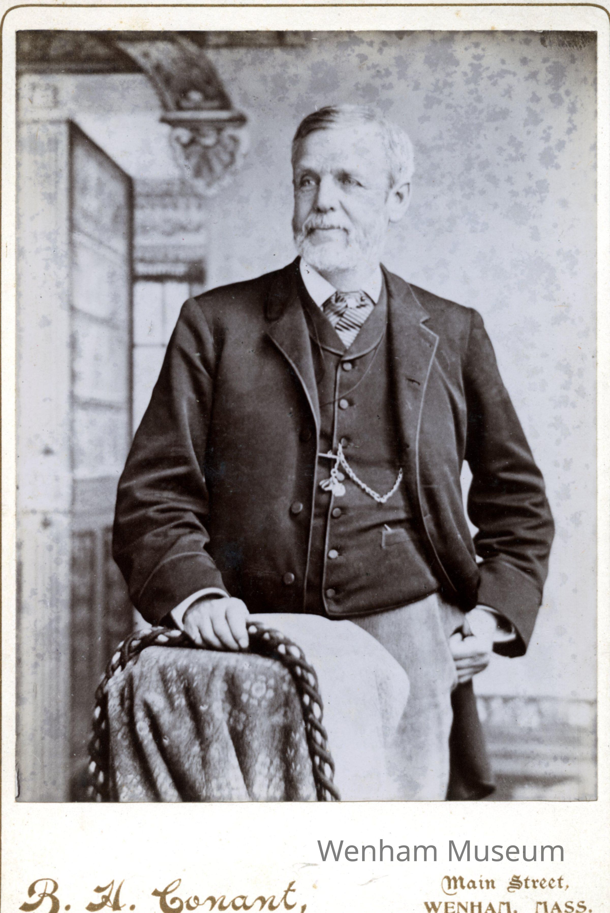          Card, Cabinet picture number 1
   