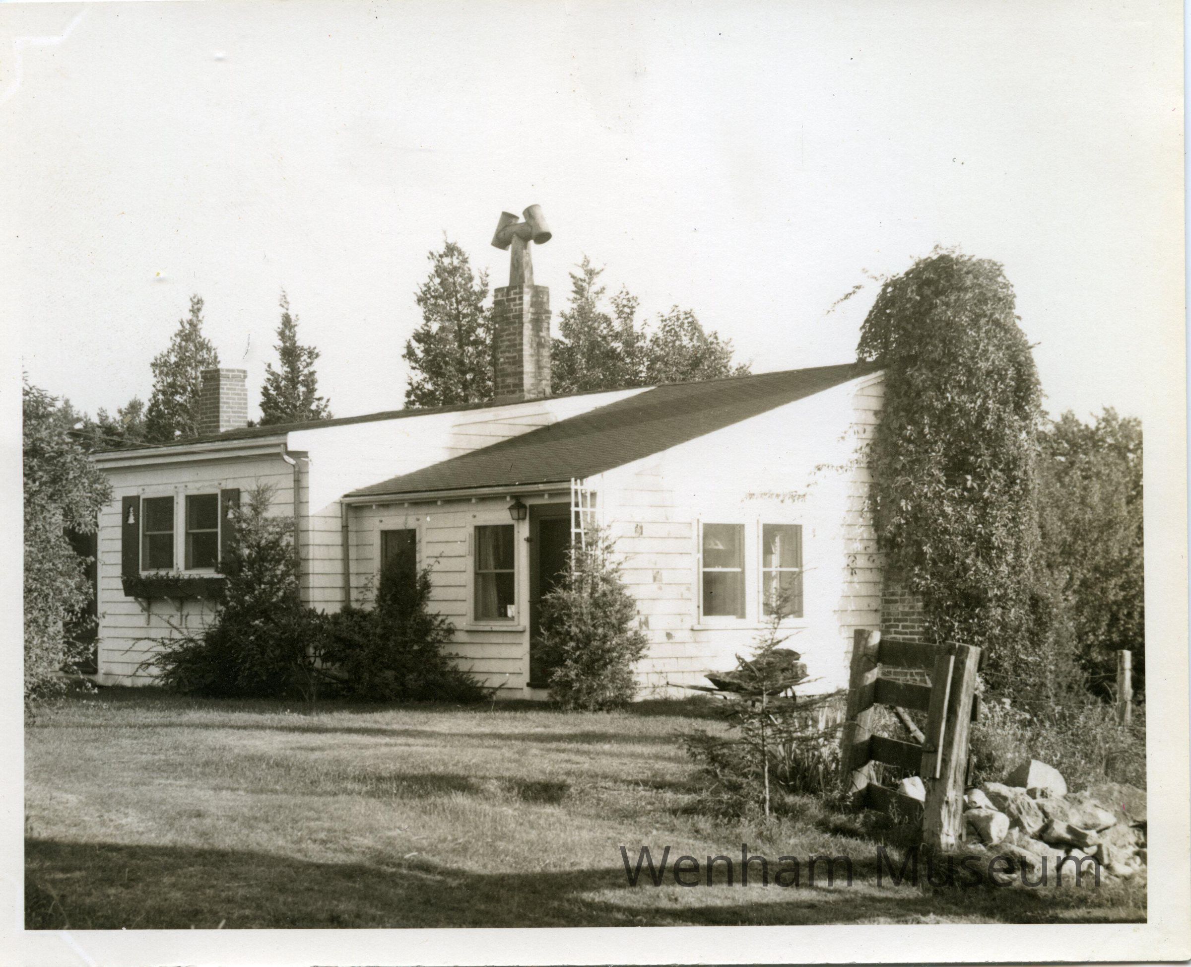         Album, Photograph picture number 1
   