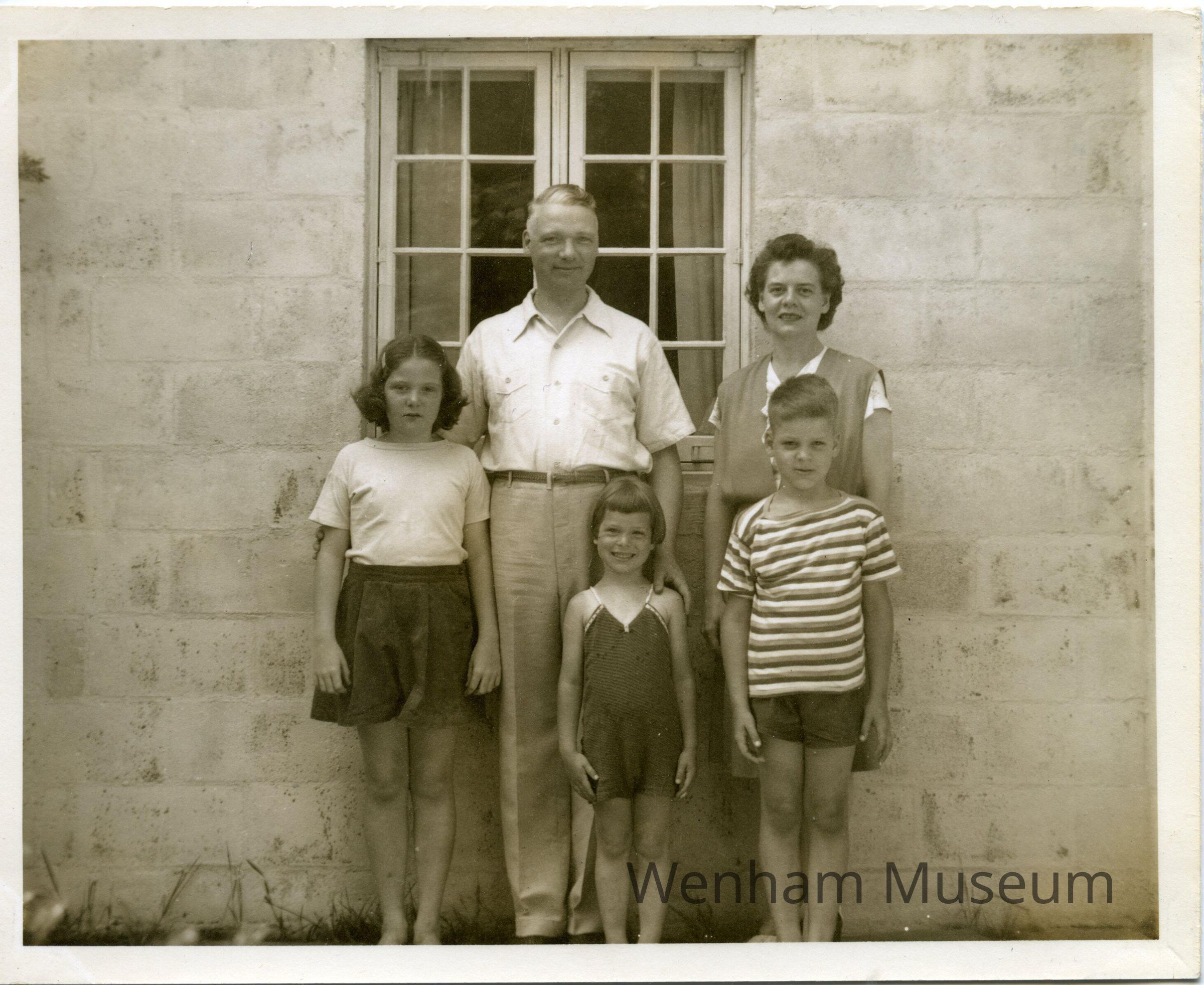          Album, Photograph picture number 1
   