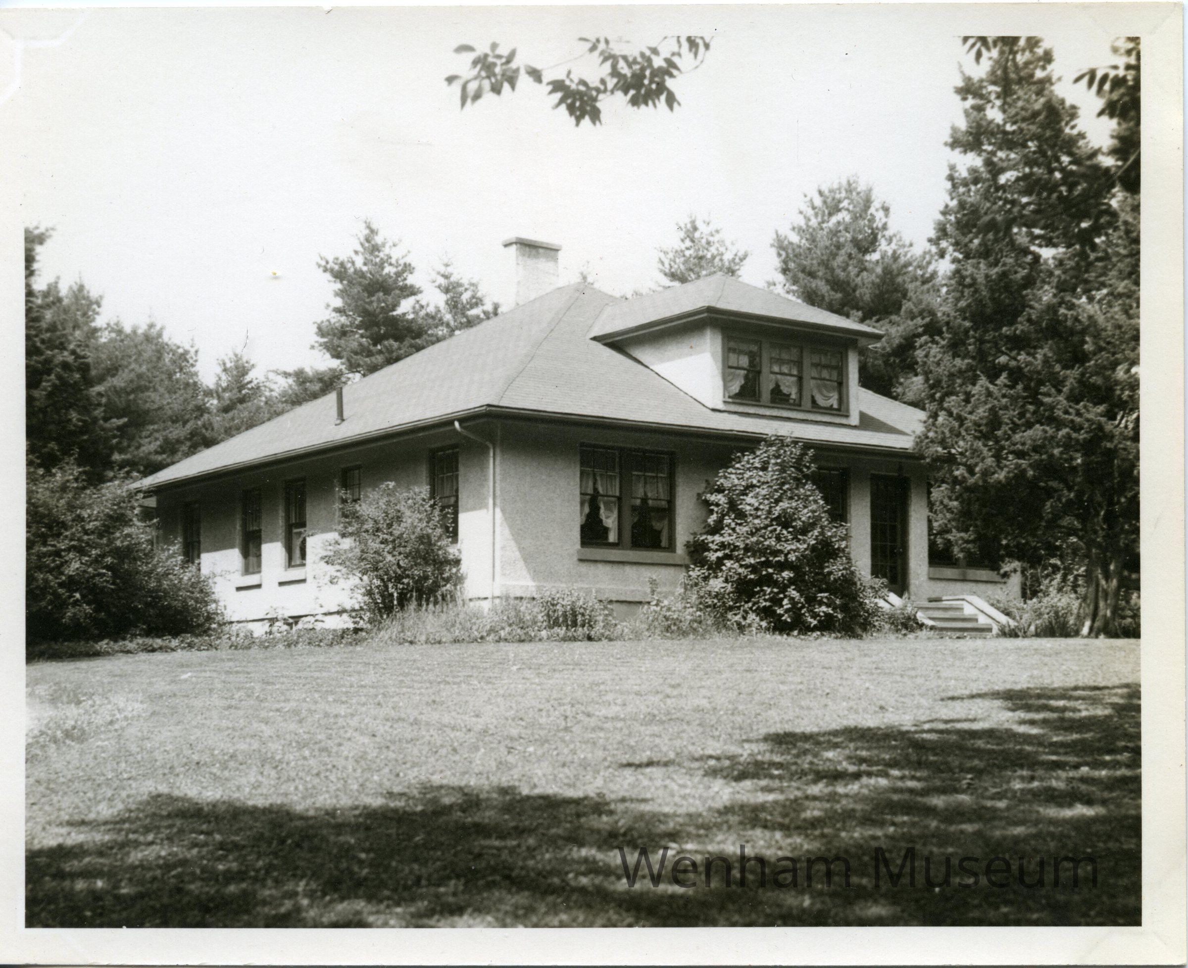          Album, Photograph picture number 1
   